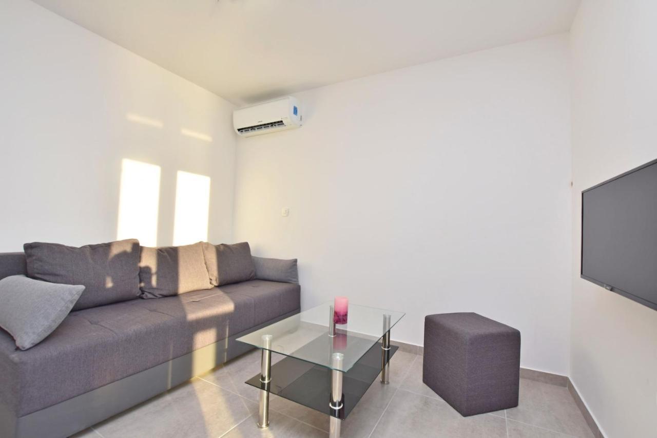 Apartments Danolic พิสัก ภายนอก รูปภาพ