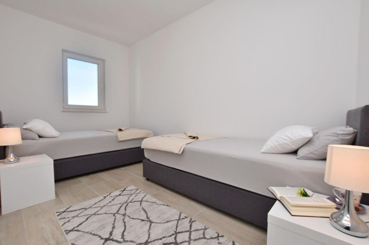 Apartments Danolic พิสัก ภายนอก รูปภาพ