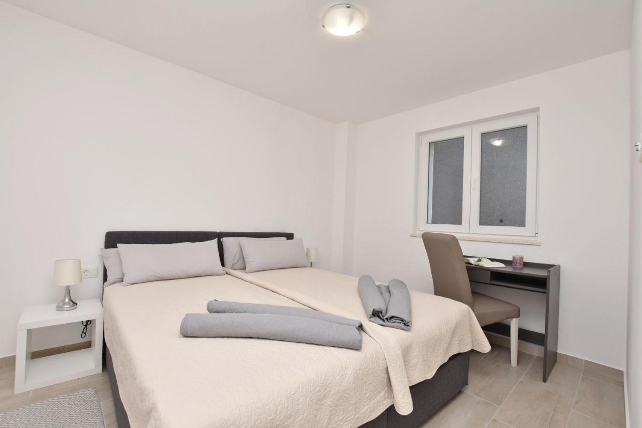 Apartments Danolic พิสัก ภายนอก รูปภาพ