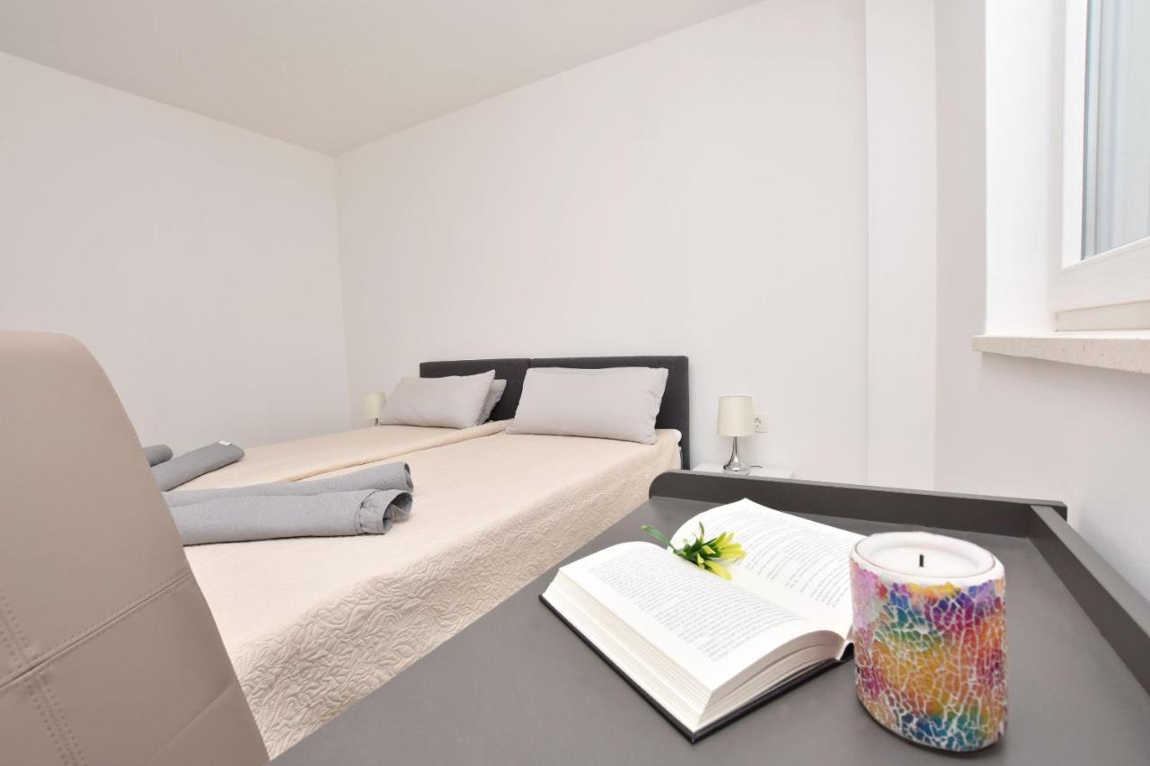 Apartments Danolic พิสัก ภายนอก รูปภาพ